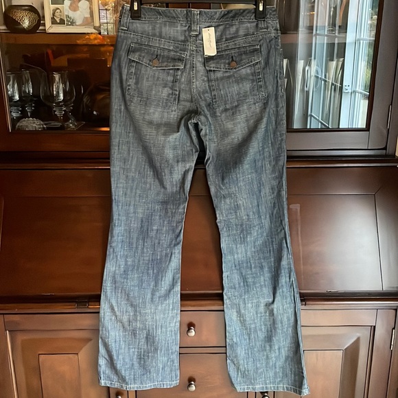 NWT Eddie Bauer Bootcut Lightweight Jeans 10 - Picture 7 of 9